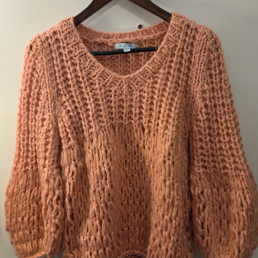 She + Sky V-Neck Sweater in Coral